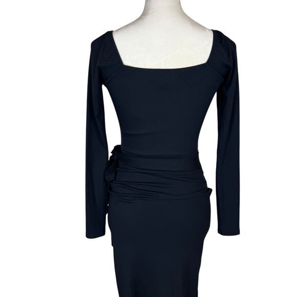 Lulu’s NWT Truly Timeless Black Long Sleeve Fitted Stretch Midi Wrap Dress - Picture 7 of 13